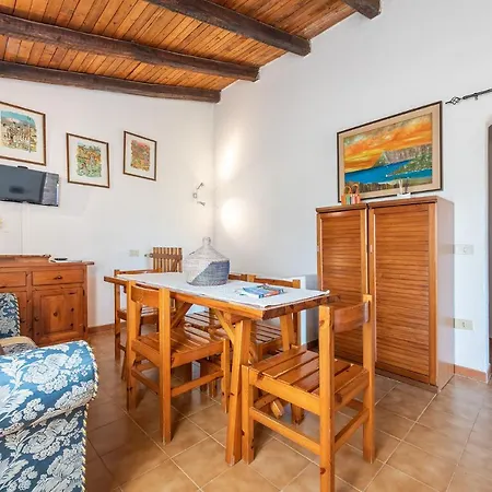 Affittasardegna-casa Coppia 2 Holiday home Costa Corallina